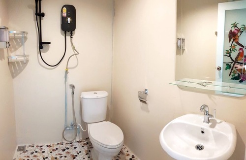 Nai Mueang Casa | Habitación grande Calma, buen clima. La casa es privada.