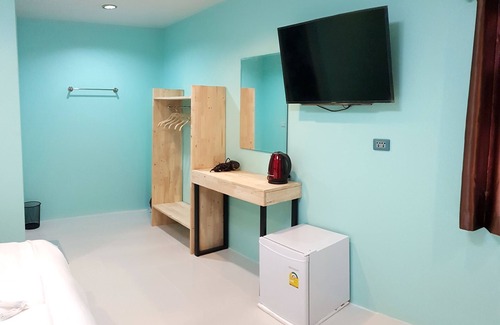 Nai Mueang Casa | Habitación grande Calma, buen clima. La casa es privada.