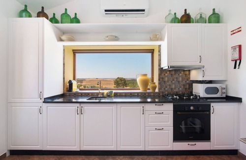 Espirito Santo Apartamento | Habitación 'Grande' con vistas a la montaña, Wi-Fi y aire acondicionado