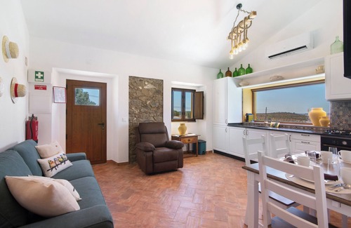 Espirito Santo Apartamento | Habitación 'Grande' con vistas a la montaña, Wi-Fi y aire acondicionado