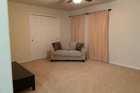 Barker Casa | Large, Sanitary 5 Bedroom House With A View In West Houston, Free WiFi