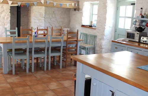 St Brides Casa | Casa espaciosa grande en la ubicación costera, tiene capacidad para 12 en 4 dormitorios