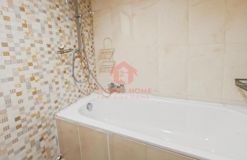 Karet Apartamento | Large & Strategic 3BR Taman Rasuna Apt Pool