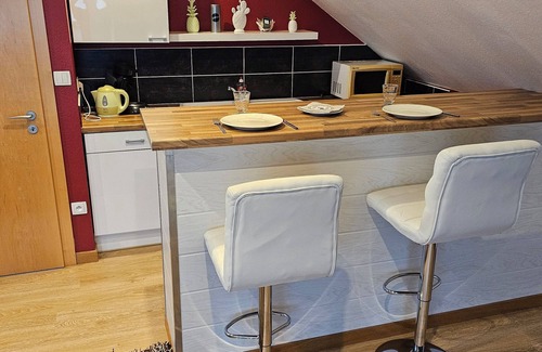 Herrlisheim Casa | Large studio in village house