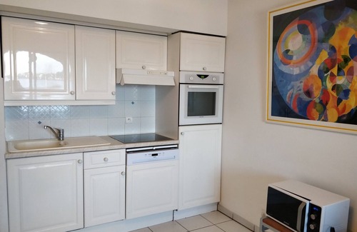 Theoule-sur-Mer Apartamento | Gran estudio con logia en primera línea de mar en Théoule-sur-Mer. Vista excepcional