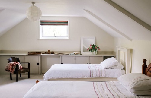 Brome Otro | Large Suffolk farmhouse great for Families & Friends Suffolk