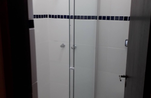 Cotia Casa | GRAN SUITE AISLADA EN LA GRAN VIANA EN COTIA. SAN PABLO