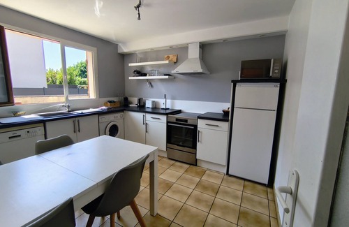 Eysines Apartamento | Large T2 apartment with garden 5 minutes from the racecourse