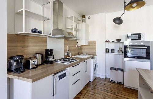Angouleme Apartamento | Apartamento-Ciudad-Baño con ducha