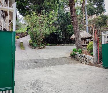 Baguio Apartamento | Large townhouse inside serene, private compound