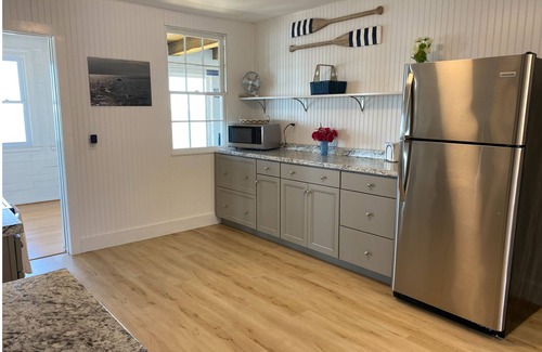 Westbrook Center Casa | Large Updated Direct Waterfront Home on CT Shoreline, Private Beach, Westbrook