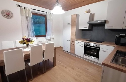 Goestling an der Ybbs Apartamento | Large vacation apartment with balcony for 6 people