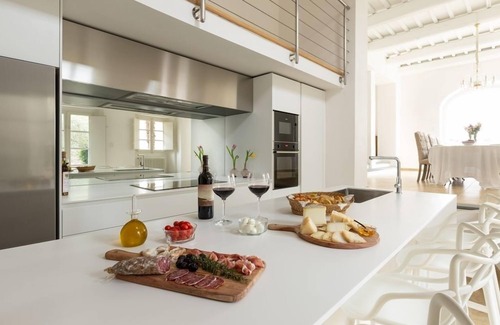 SantʼAndrea di Compito Villa | Gran villa de vacaciones en alquiler en Toscana, lucca, piscina, wifi, aire acondicionado, bodas