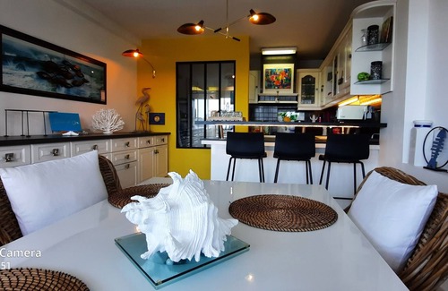 Erquy Apartamento | Grandes lofts muy luminosos de 60m2 con magnificas vistas al mar.