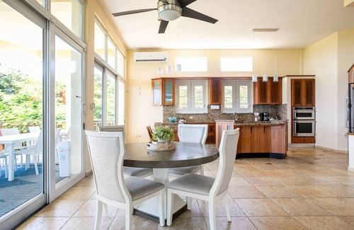 Quebrada Fajardo Apartamento | Large Villa Claramar