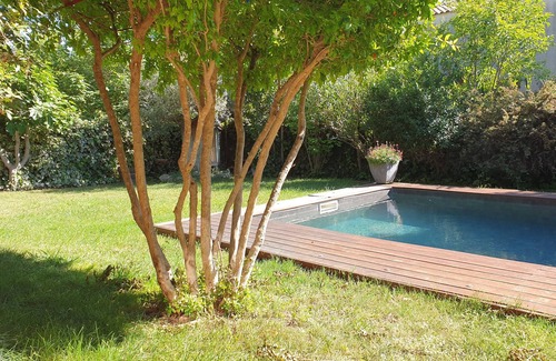 Mireval Villa | Villa tranquila con gran jardín y piscina cerca del mar.