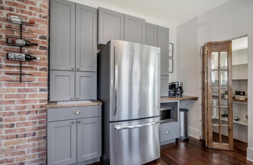 Wichita Casa | Large vintage home perfect for families!