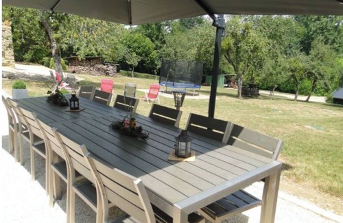 Morogues Casa | Large wine route gîte near Sancerre Centre France 6 bedrooms