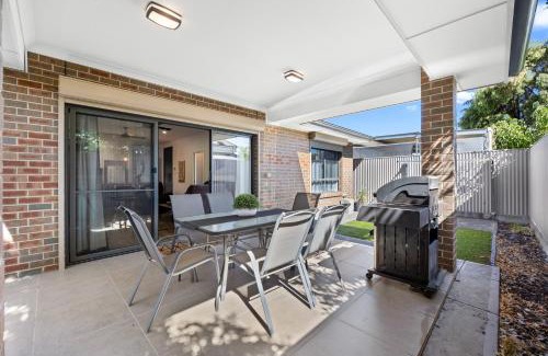 Largs Bay Apartamento | Largs Tides - 3BR, BBQ, Parking
