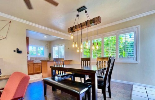 Olde Carlsbad Casa | Larkspur Down · Cheerful Home-Hot Tub-Play Structure-Walk to Food