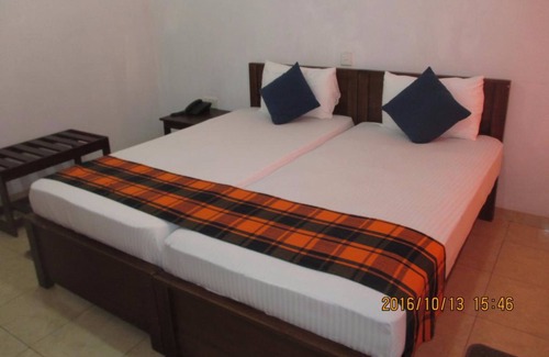 Wadduwa Hotel | Larn's villa