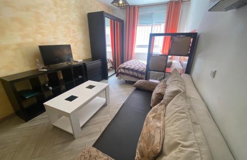 San Martín de la Vega Apartamento | LARRA LA MEJOR OPCION PARA VER LA WARNER