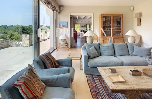 Arbonne Casa | Vrbo Property