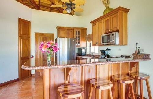 Placentia Hotel | Laru Beya Resort