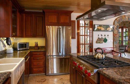 Great Cruz Bay Villa | Las Brisas Caribe - Una lujosa y privada calle 4BR John Villa