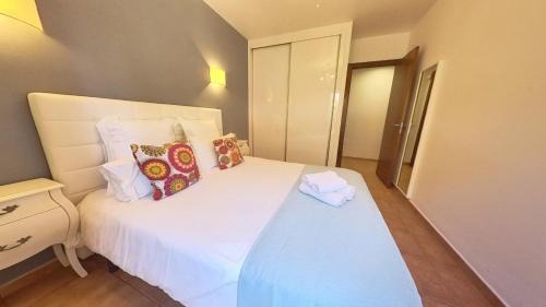Geafond Apartamento | Las Brisas del Mar, by Comfortable Luxury