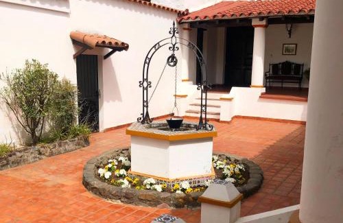 Villa San Lorenzo Casa | Las Camelias Casa de Campo en San Lorenzo, Salta