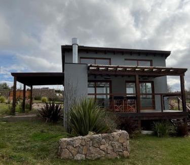 Villa Yacanto Chalet De Esquí | Las Champas