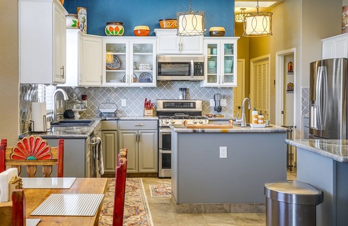 Las Cruces Casa | Las Cruces Home w/ Private Pool + Fire Pit!
