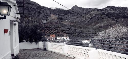 Belmez de la Moraleda Casa | Las Escuelas del Ayer Vivienda Turística de Alojamiento Rural