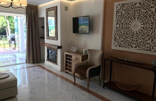 Marbella Hotel | Las Lomas de Cabopino