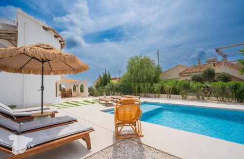 Urbanitzacio la Fustera Villa | Las Mariposas