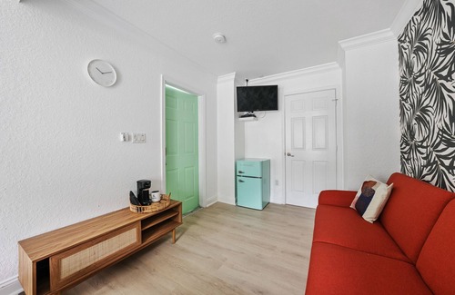 Victoria Park Hotel | Las Olas Guest House