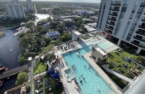 Tarpon River Apartamento | Las Olas Riverwalk 2/2 Lux
