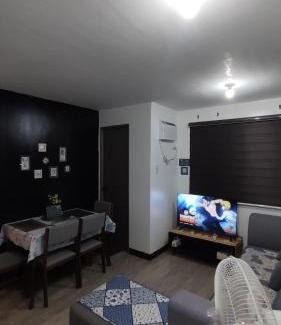 Balibago Apartamento | Las Palmas 202 Near Enchanted Kingdom - Valdez Villa