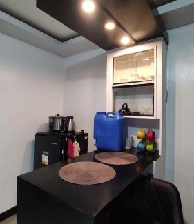 Balibago Apartamento | Las Palmas 202 Near Enchanted Kingdom - Valdez Villa