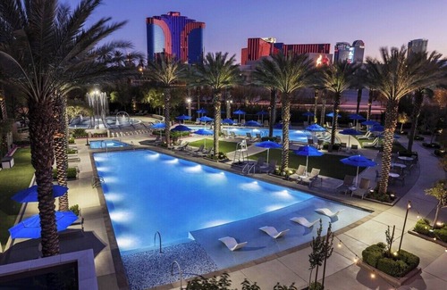 Las Vegas Apartamento | Las Vegas Grand Prix 5-day 2 Bedroom Presidential Reserve Suite !!