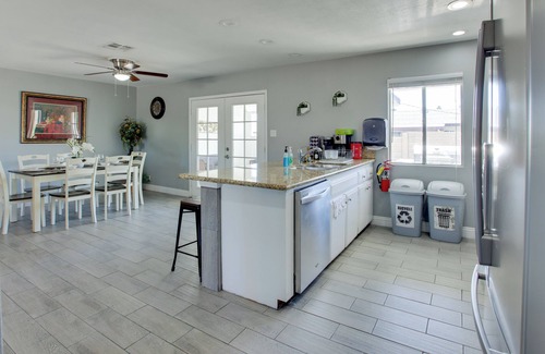 Las Vegas Cabaña | Las Vegas Retreat w/ Yard < 5 Mi to Strip!