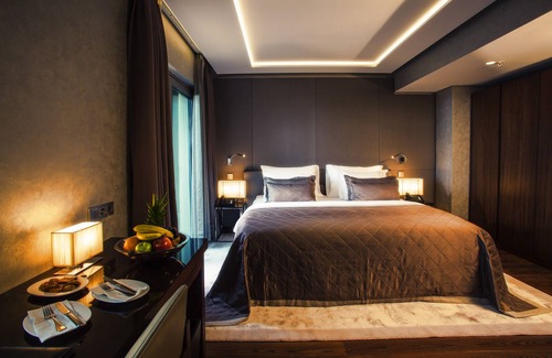Cumhuriyet Hotel | Lasagrada Hotel Istanbul