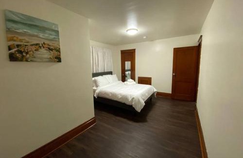 Niagara Falls Casa | Lasalle Getaway Home!