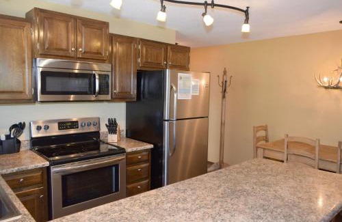 Red River Casa | Last Chance - Pet Friendly - Satellite - Grill - Fireplace - Close to everything