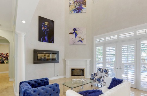 Lauderdale Harbours Casa | Last Min Discounts! Waterfront Mansion, Nightlife and Beach Mins away!