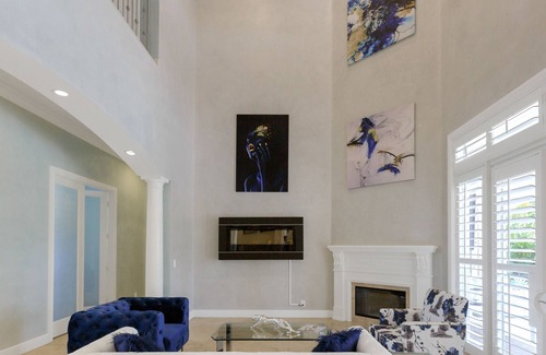 Lauderdale Harbours Casa | Last Min Discounts! Waterfront Mansion, Nightlife and Beach Mins away!