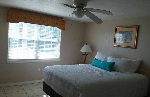 New Smyrna Beach Complejo | LAST MINUTE GETAWAY!!! OCEANFRONT 2 Bedroom - Coconut Palms Beach Resort II