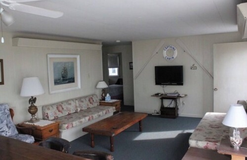 North Beach Haven Apartamento | Last minute rental for Labor Day week Sat 9/2-9/9