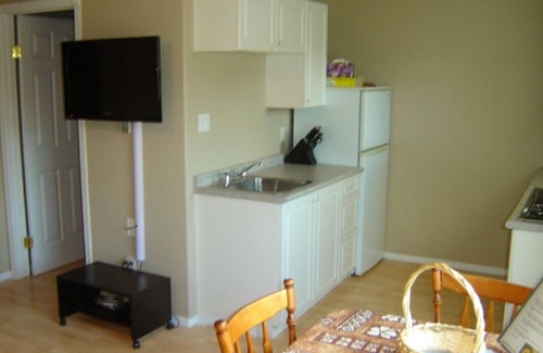 Regina Beach Cabina | Regina Beach, Saskatchewan, Canadá - Last Mountain Getaways - Regina Beach (LMG) - Unidad # 1
